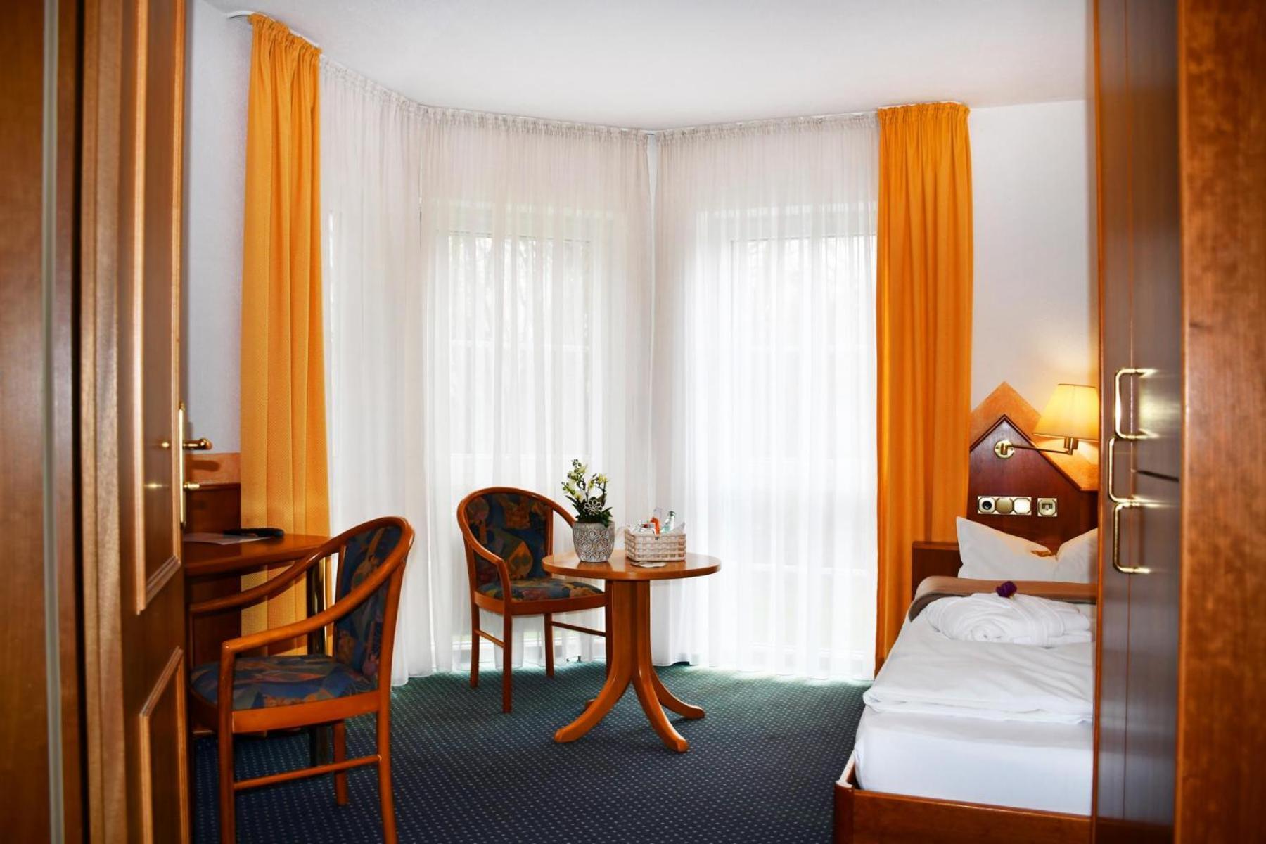 Hotel Schoene Aussicht Gießen Zewnętrze zdjęcie