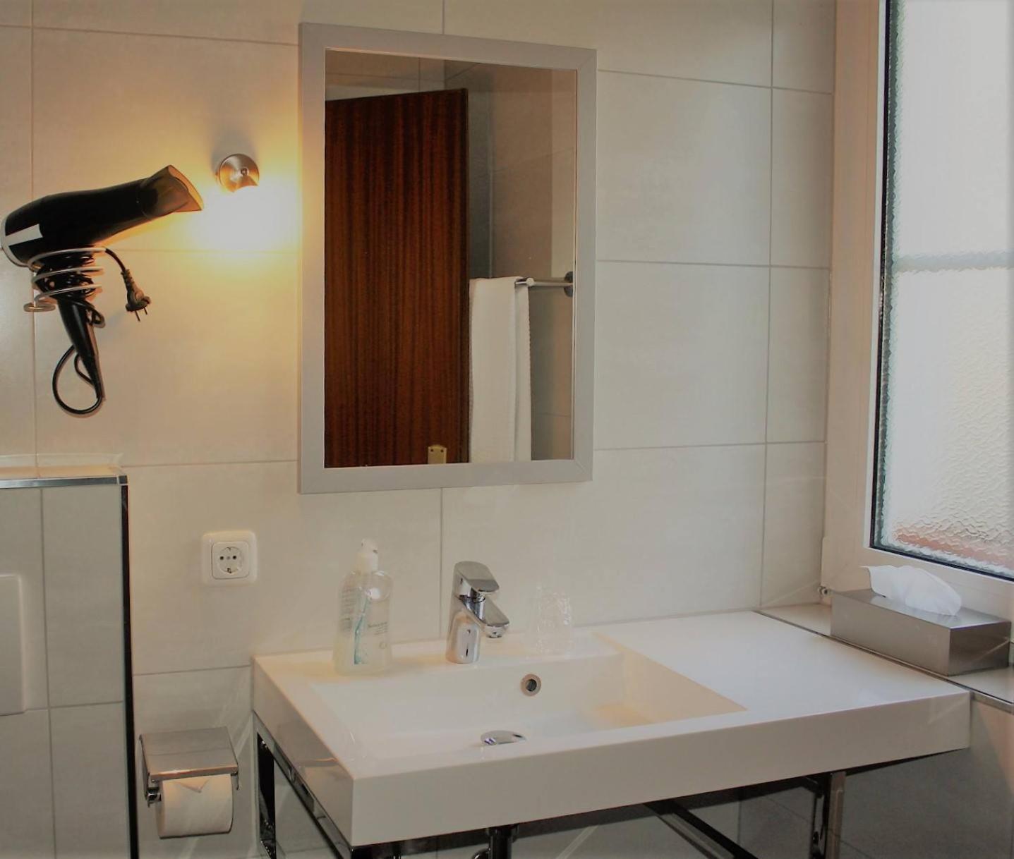 Hotel Schoene Aussicht Gießen Zewnętrze zdjęcie