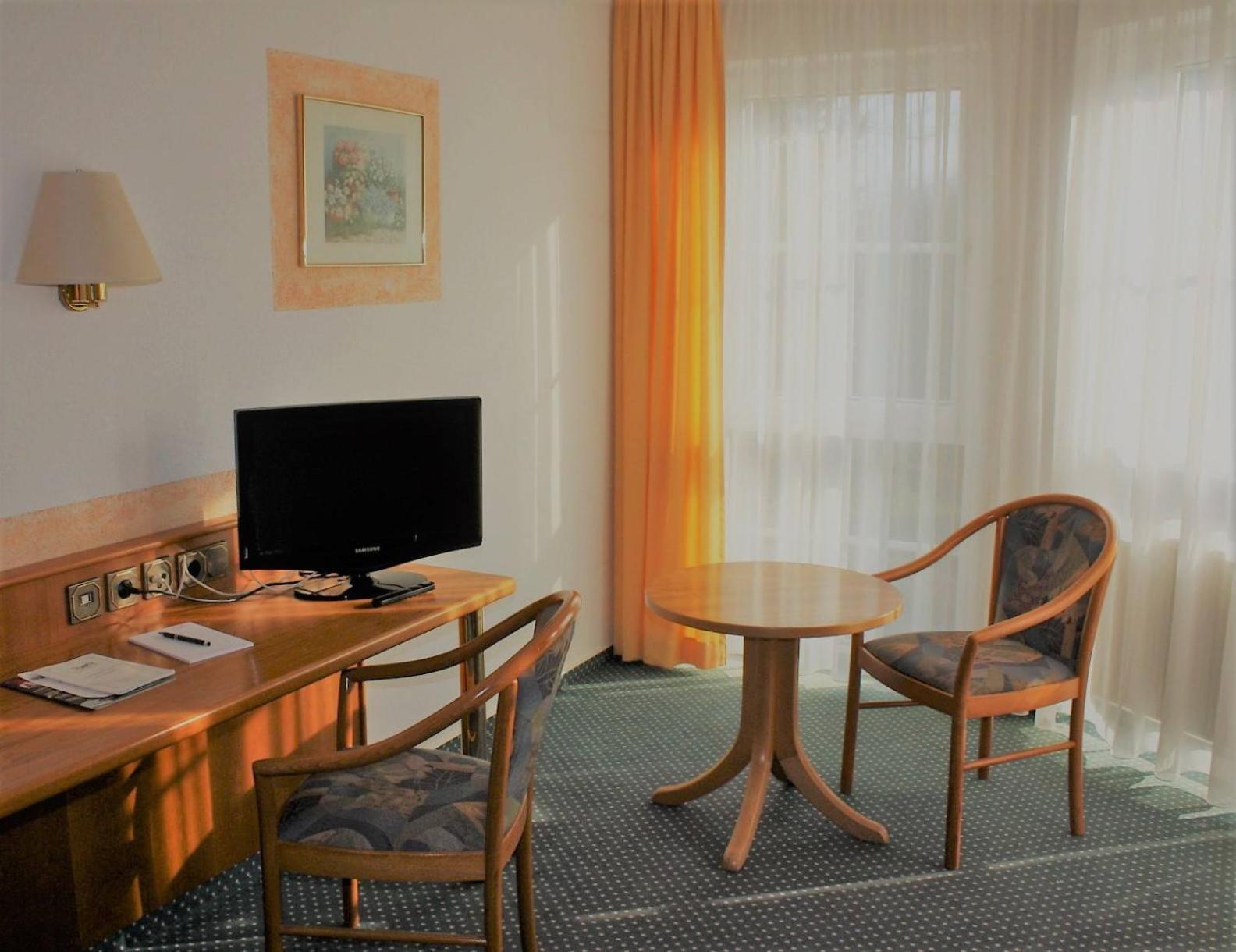 Hotel Schoene Aussicht Gießen Zewnętrze zdjęcie