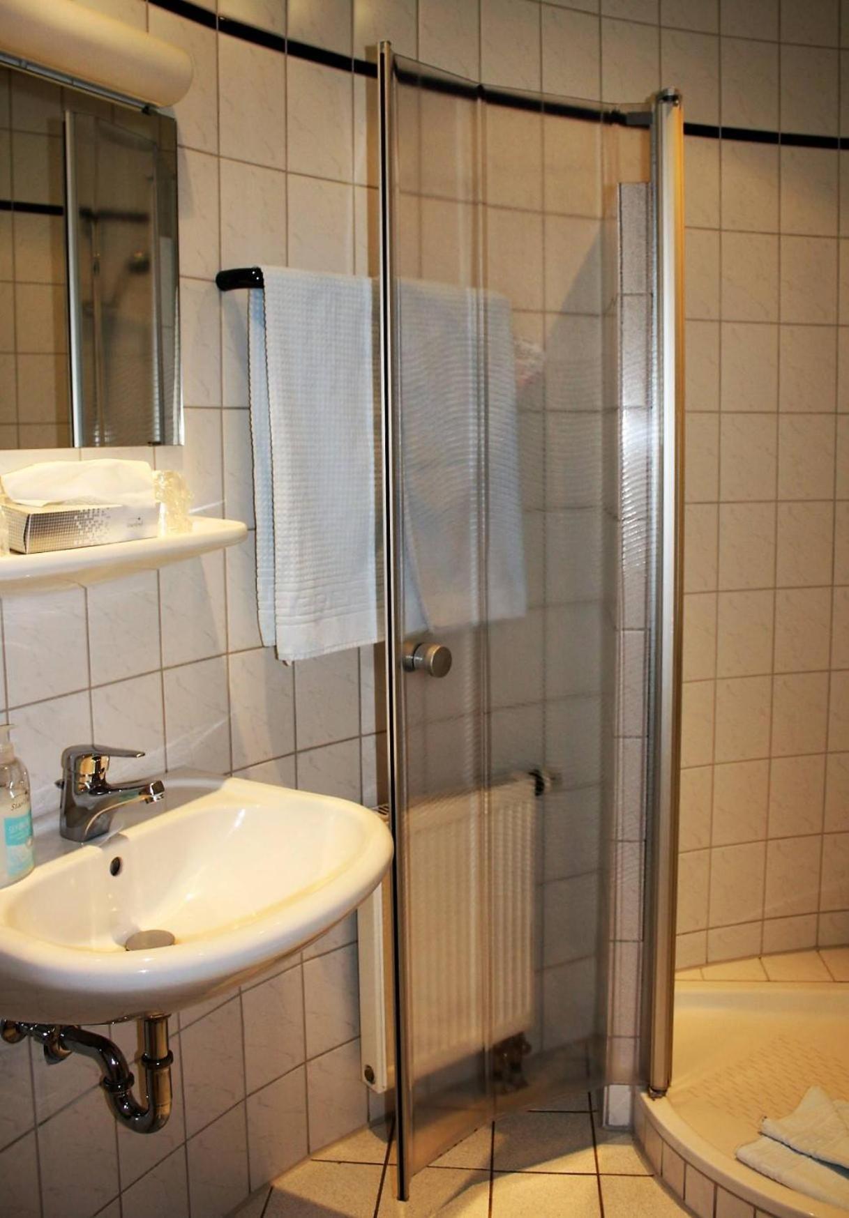 Hotel Schoene Aussicht Gießen Zewnętrze zdjęcie